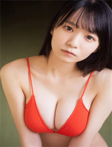《女人高潮喷水毛片免费》