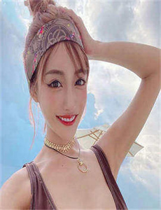 《坏女孩》