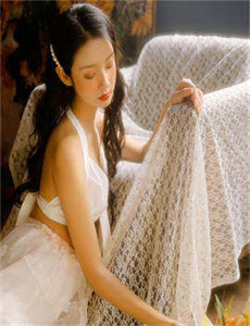 《欧美黄色一级》